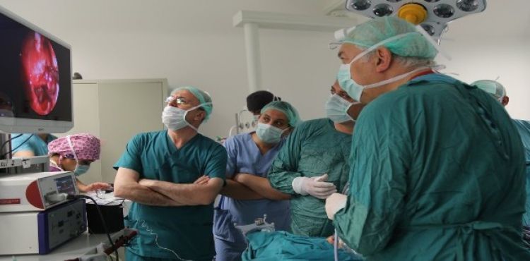 Kayseri Şehir Hastanesinde Bir İlk Gerçekleşti, Endoskopik Transsfenoidal Ameliyatı Yapıldı