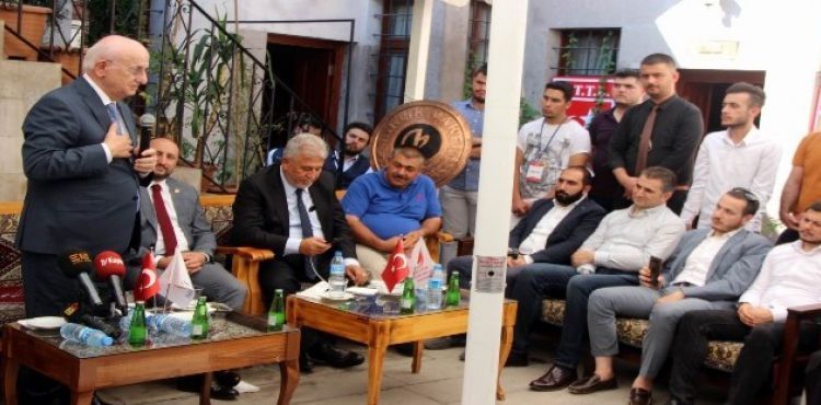27. TBMM Başkanı İsmail Kahraman Birlik Vakfı'nı ziyaret etti