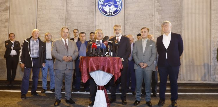 BAŞKAN BÜYÜKKILIÇ, TERMİNAL KATLI KAVŞAĞI TRAFİĞE AÇILIDI.