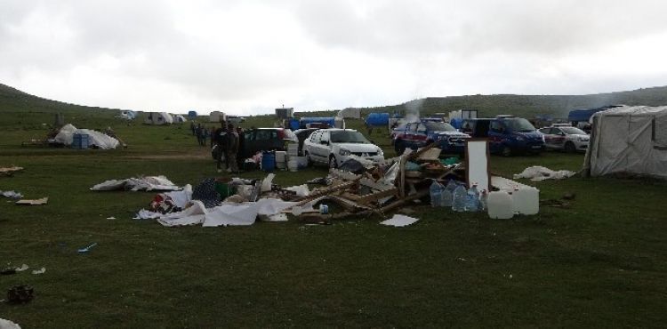 Erciyes'teki çadırlar kaldırılıyor