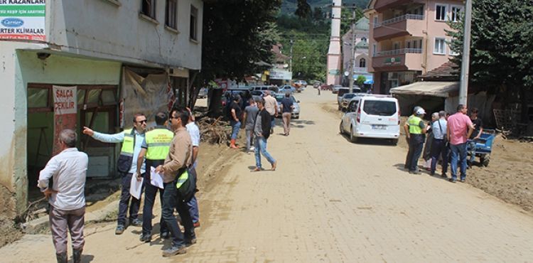 Düzce'de selin oluşturduğu hasarın tespit çalışmalarına başlanıldı