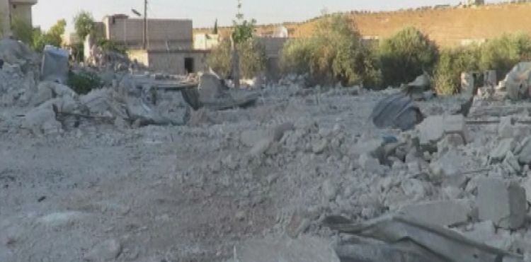 İdlib'e hava saldırılarında ağır bilanço