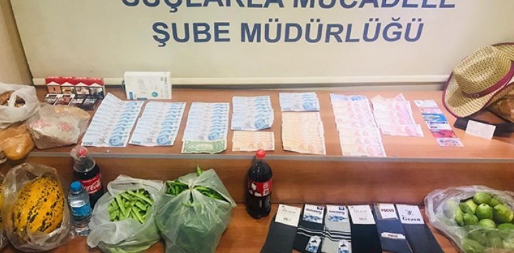 Piyasaya sahte para süren 2 kişi yakalandı