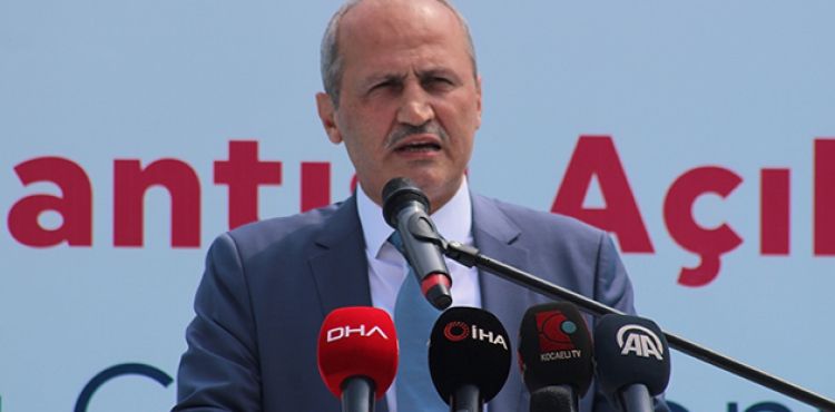 Bakanlıklardaki bazı bürokratların çift maaş aldığı iddiası