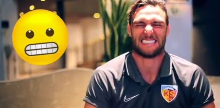 Kayserisporlu futbolcular emojileri gerçek hayata uyarladı