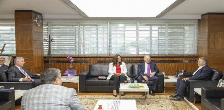 TBMM Başkan Vekili Levent Gök, Başkan Büyükkılıç'ı ziyaret etti