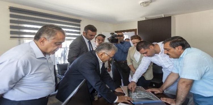 Başkan Büyükkılıç'tan Kayseri'nin markalarına destek