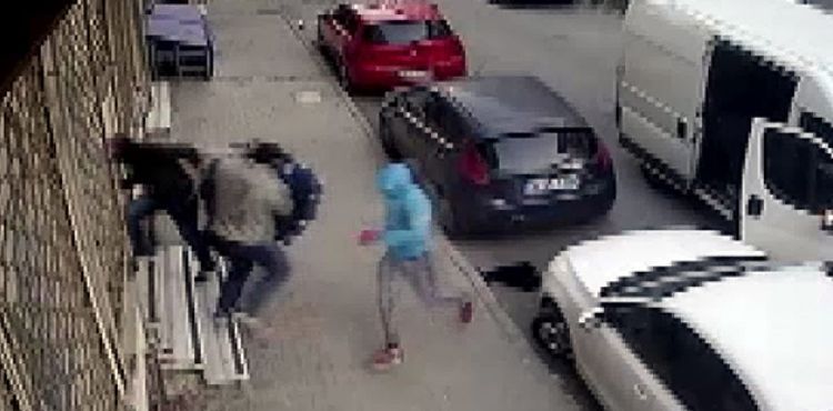 Sultangazi'de 200 bin liralık pantolon hırsızlığı kamerada