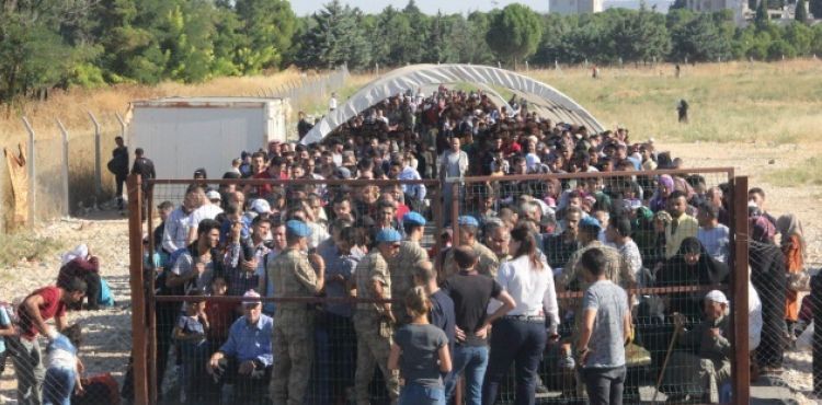 Ülkelerine bayram için giden Suriyelilerin sayısı 38 bini aştı