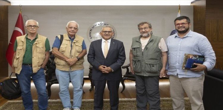 Ünlü fotoğrafçılar Koramaz Vadisi için geldi