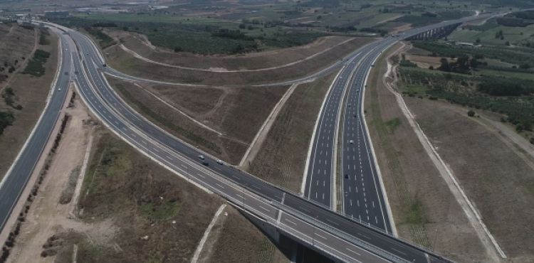 İstanbul-İzmir otobanı trafiği rahatlattı