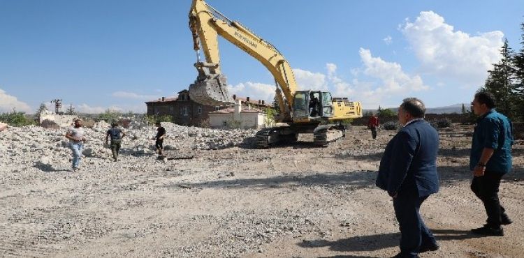 Talas'ta 12 Eylül'ün izleri siliniyor