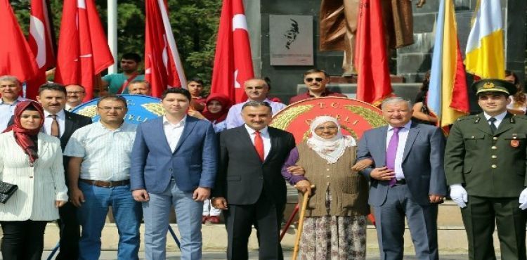 Develi'de 30 Ağustos Zafer Bayramı coşkuyla kutlandı