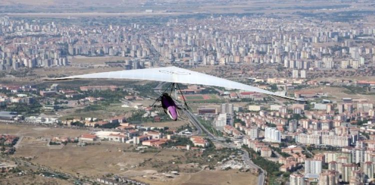Ali Dağı'nda Türkiye Yelken Kanat Şampiyonası Heyecanı