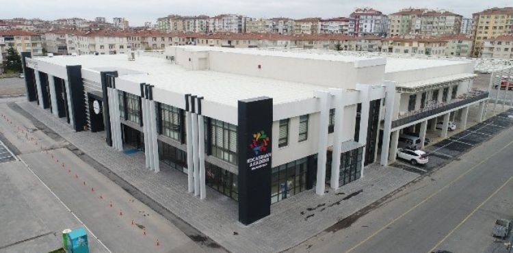 Başkan Çolakbayrakdar, Sosyal Yaşam Alanlarıyla Rekor Kırıyor