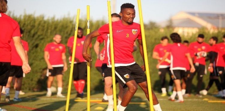 Kayserispor'un rakibi Adanaspor