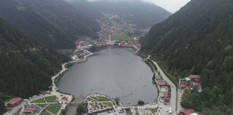 Uzungöl'de yıkımlar başlıyor