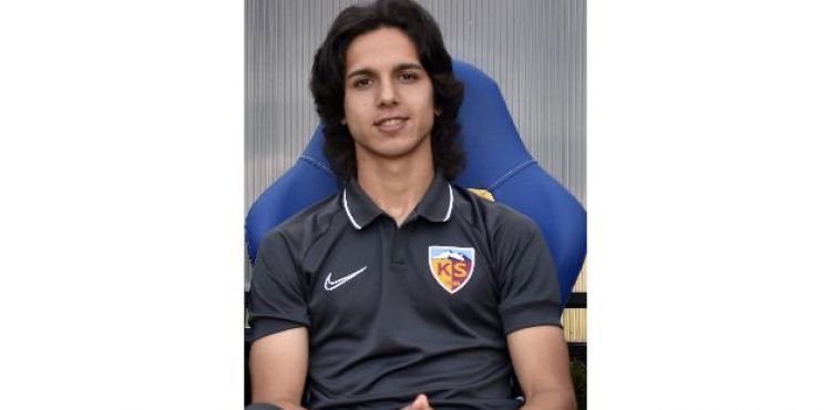 Emre Demir, U17 Milli takımına davet edildi
