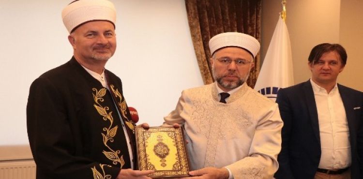 Bosna Hersek heyeti İl Müftülüğünü ziyaret etti
