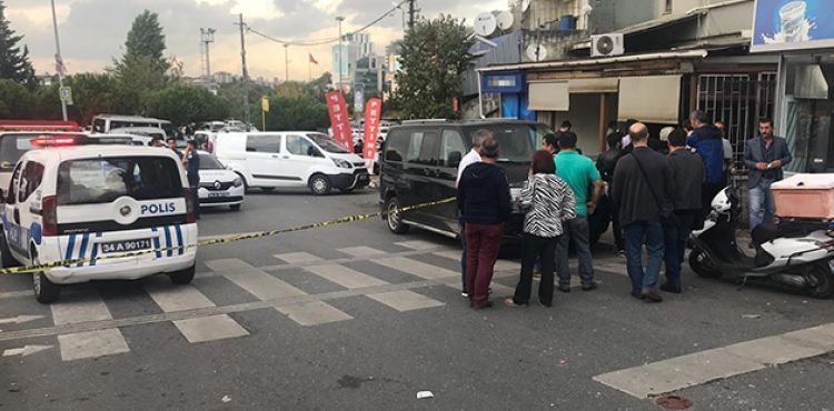 Maltepe'de kahvehaneye silahlı saldırı: 3 yaralı