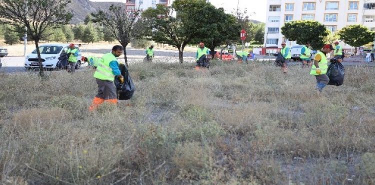 Melikgazi'de sonbahar temizlii balad