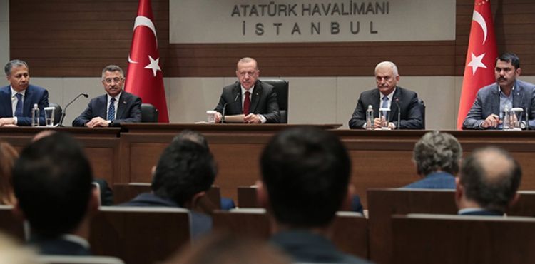 Cumhurbaşkanı Erdoğan: '8 hafif yaralı var, bazı binalarda hafifi hasar söz konusu'