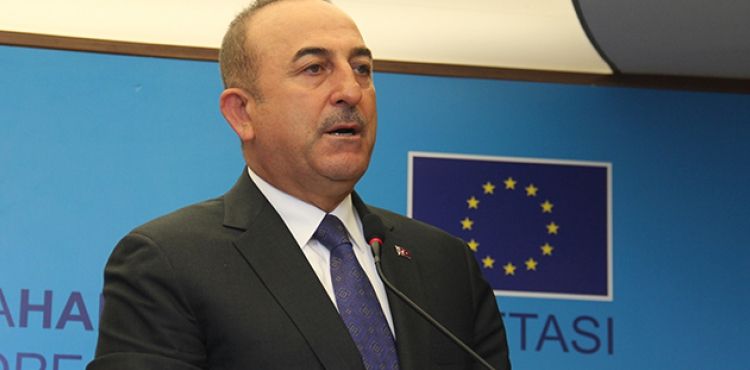Bakan Çavuşoğlu'ndan ABD'ye Güvenli Bölge eleştirisi