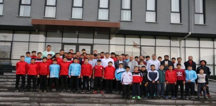 Güreş Eğitim Merkezi 2019-2020 sezonu açıldı