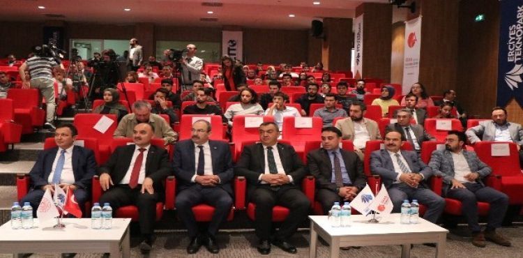 Vali Günaydın: “Diğer ülkelerle rekabet edebilmemiz, önüne geçebilmemiz için teknolojimizin çok ileri seviyede olması lazım”