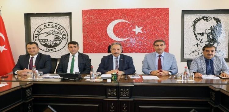 Talas'taki KASKİ yatırımları görüşüldü.