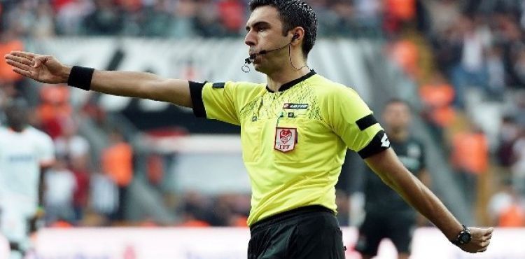 Kayserispor-Fenerbahçe maçını Arda Kardeşler yönetecek