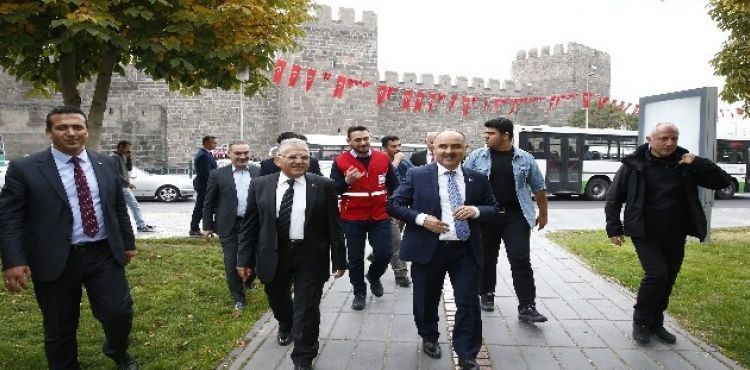 Başkan Büyükkılıç'tan kan bağışı çağrısı