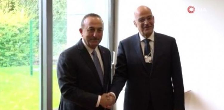 Dışişleri Bakanı Çavuşoğlu, Yunan mevkidaşı ile görüştü