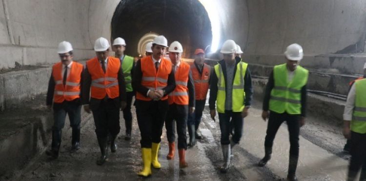 Karadeniz'i Akdeniz'e bağlayacak tünelde son 500 metre kaldı
