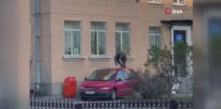 Kelepçelendiği radyatörü koparıp karakoldan kaçtı