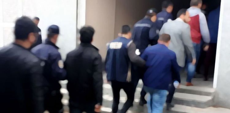 İzmir'deki terör operasyonuna 11 tutuklama