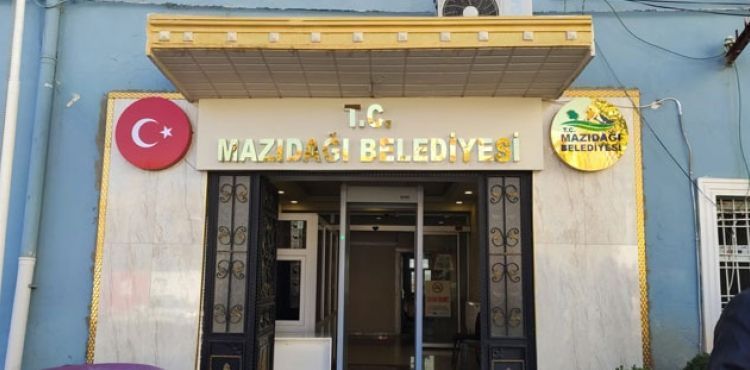 Terör suçundan görevden alınan 3 belediye başkanı yerine kayyum atandı