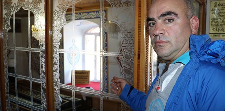Mahkeme kararı ile padişah torunu olduklarını kanıtladılar