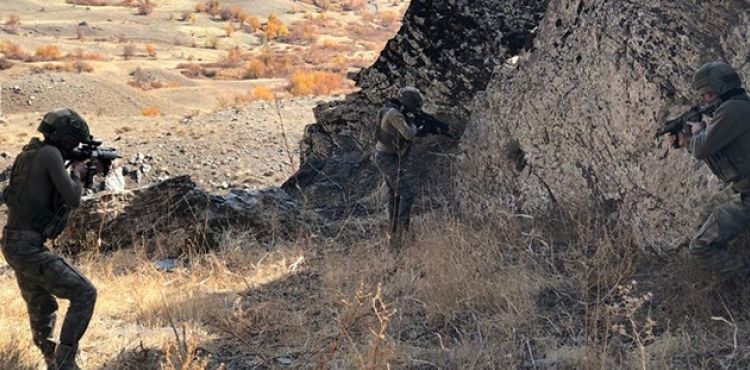 Yüksekova'da uyuşturucu ele geçirildi