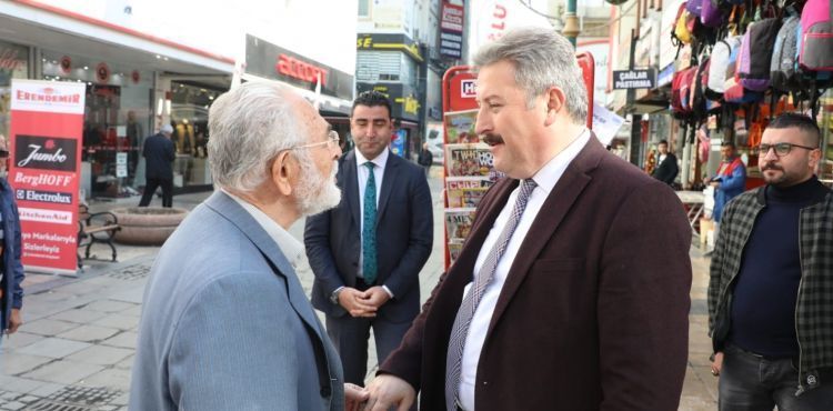 BAŞKAN PALANCIOĞLU, ÇARŞI ESNAFI VE VATANDAŞLARI SELAMLADI