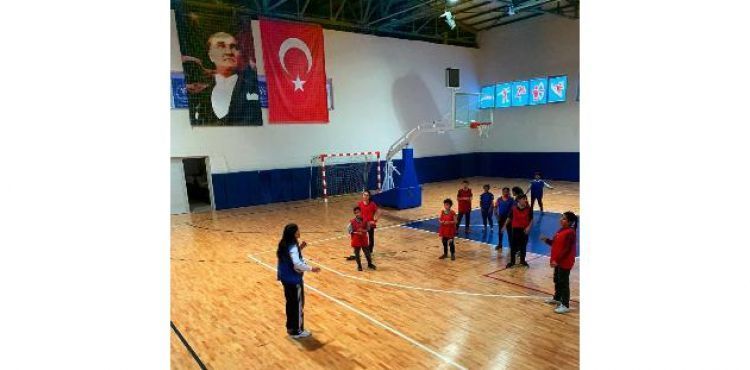 Futsal'cılar İncesu'da yetişiyor