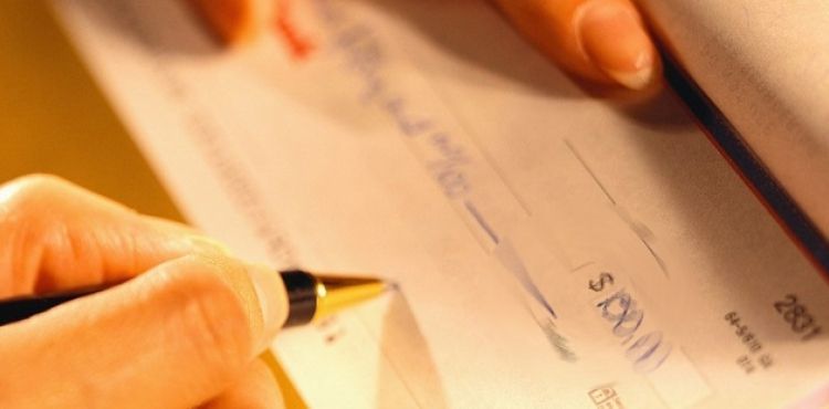Çekte hapis cezasına 3 yıl erteleme