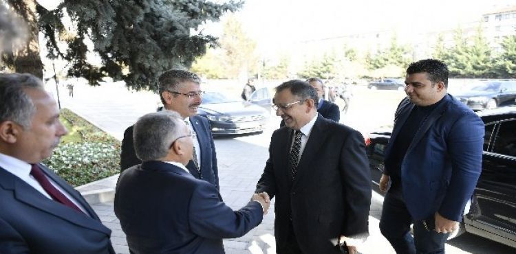 AK Parti Genel Başkan Yardımcısı Özhaseki, Başkan Büyükkılıç'ı ziyaret etti