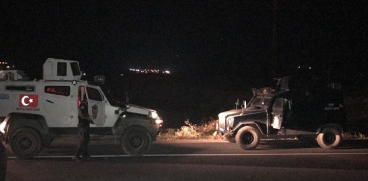 İhbara giden polis ekibine EYP'li tuzak