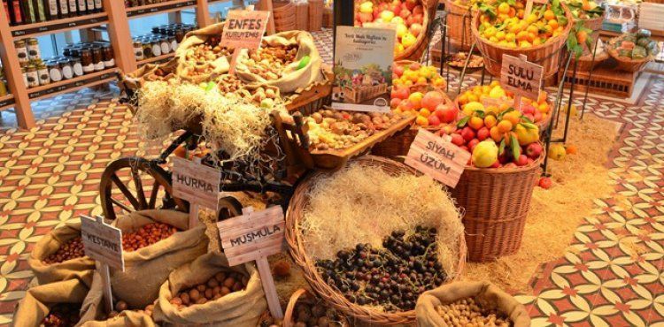 Tadında Anadolu Yerli Malı Haftası’nı kutluyor