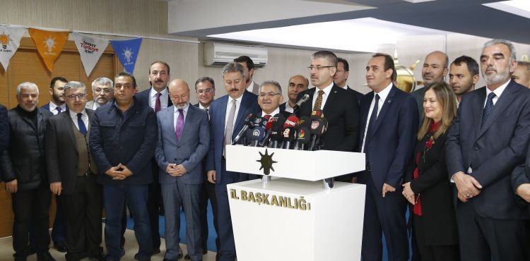 Başkan Büyükkılıç, İncesu Belediye Başkanı İlmek’in AK Parti’ye katılış programına iştirak etti 16 İLÇENİN BÜYÜKŞEHİR’İ