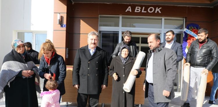 KENTSEL DÖNÜŞÜM DAİRELERİ SAHİPLERİNİ BULDU