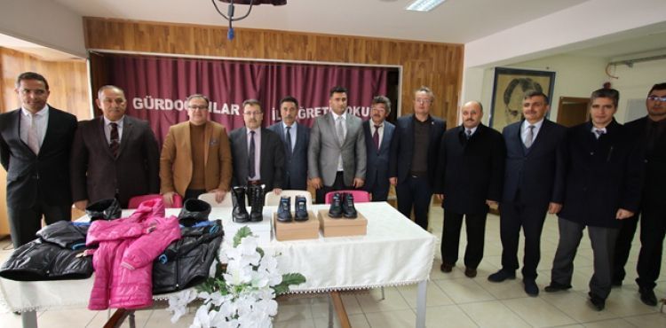 KIŞIMA GÜNEŞ OL KAMPANYASI MUTLU ETTİ