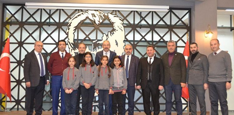 KTO BAŞKANI GÜLSOY’DAN İDEAL EĞİTİM KOLEJİ’NE ÖVGÜLER