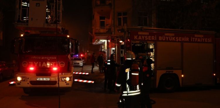 Kayseri'de baca yangını paniğe neden oldu